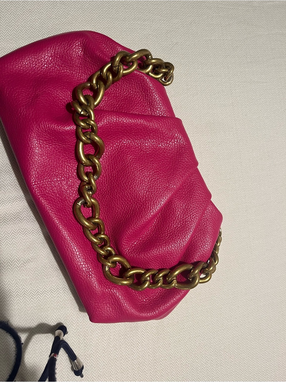 Santini Firenze Italian Leather Fuchsia Pink Ruched Chain Shoulder Bag